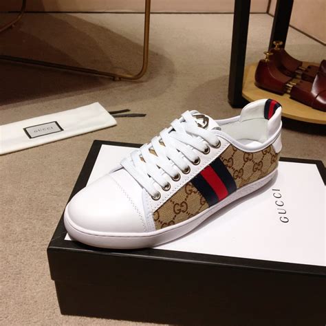 scarpe uomo gucci con ciuffo|GUCCI Scarpe Uomo .